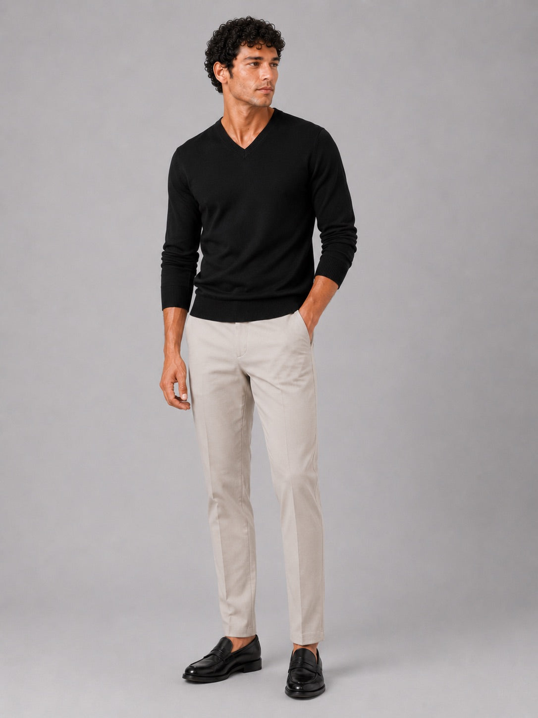 Men’s V-Neck Knit Jumper Slim Fit Long Sleeve Lightweight Autumn Pullover for Business Casual and Everyday Wear
