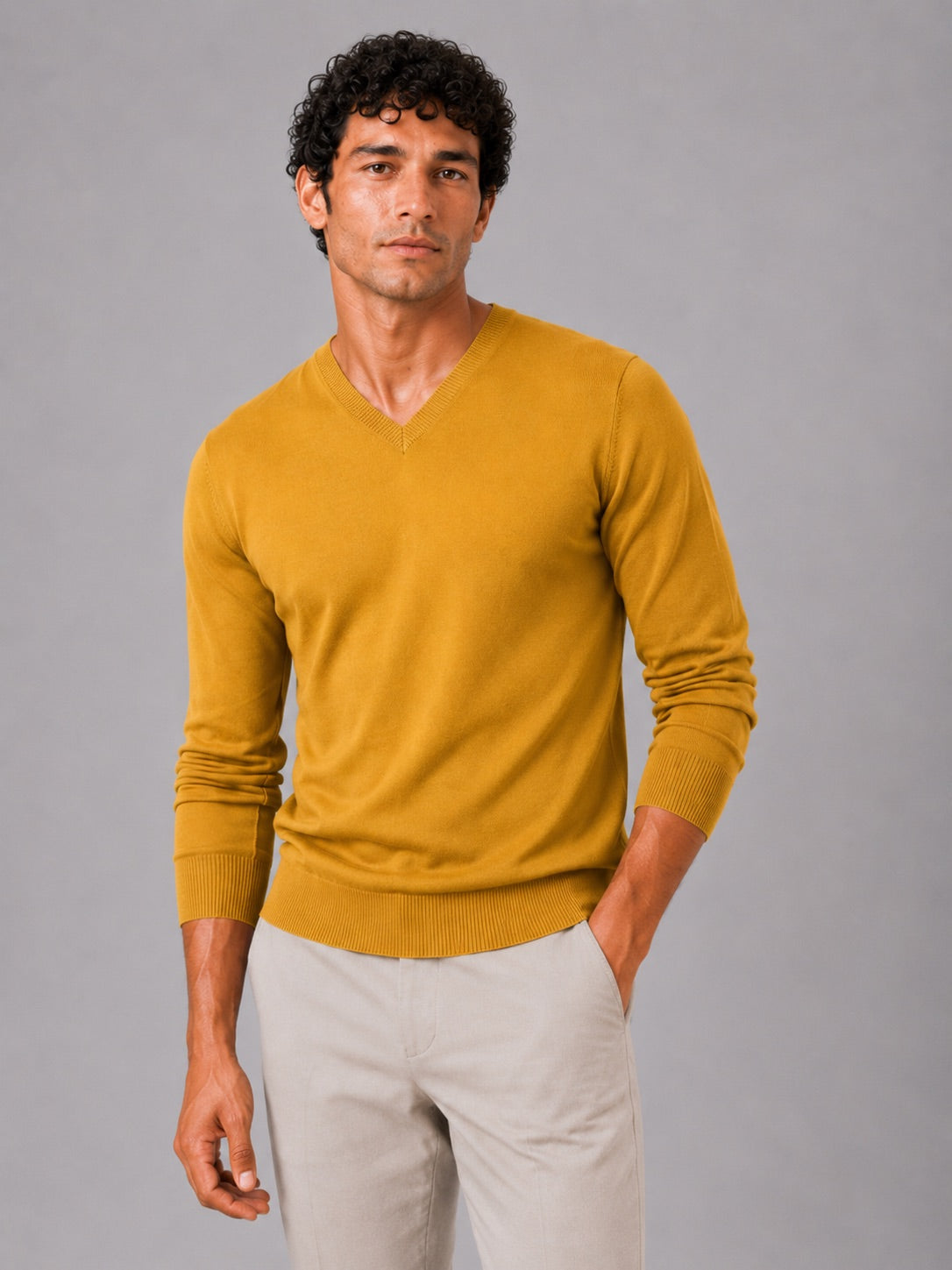 Men’s V-Neck Knit Jumper Slim Fit Long Sleeve Lightweight Autumn Pullover for Business Casual and Everyday Wear