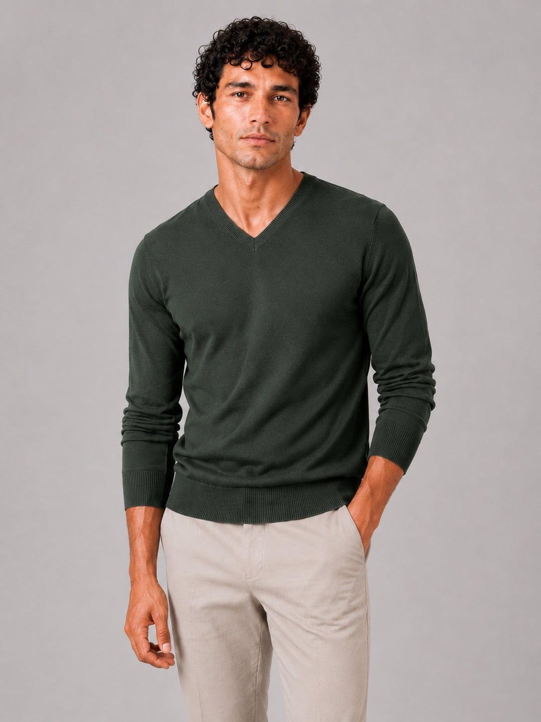 Men’s V-Neck Knit Jumper Slim Fit Long Sleeve Lightweight Autumn Pullover for Business Casual and Everyday Wear