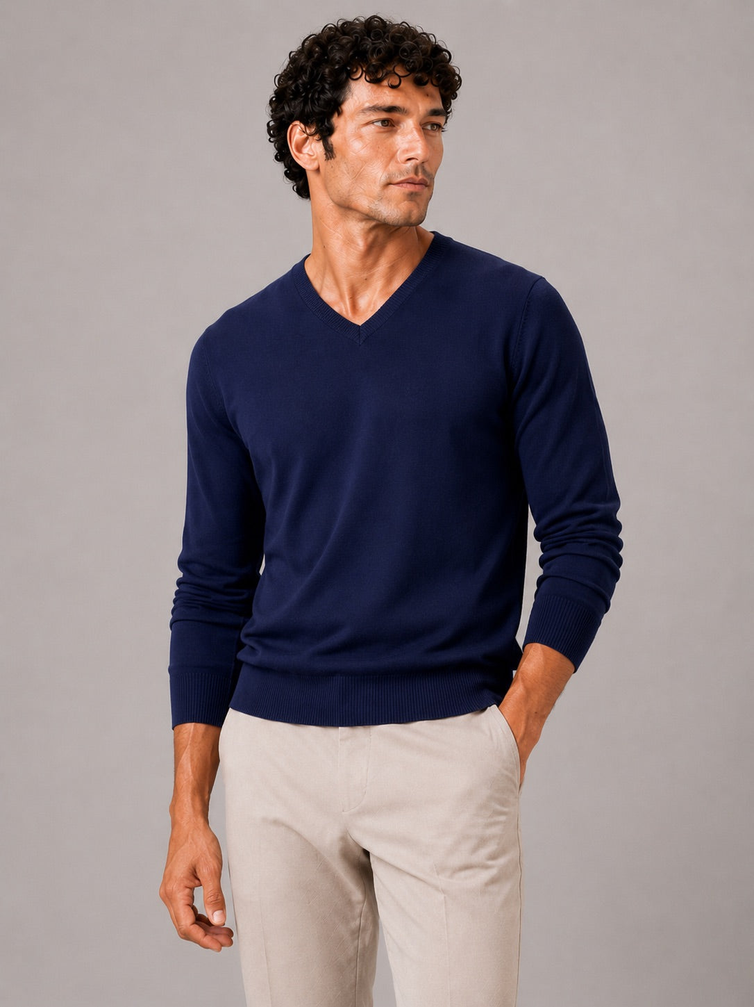 Men’s V-Neck Knit Jumper Slim Fit Long Sleeve Lightweight Autumn Pullover for Business Casual and Everyday Wear