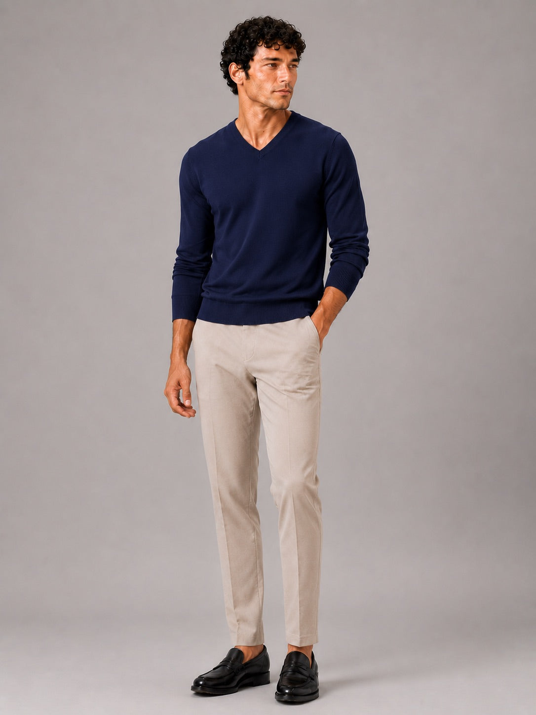 Men’s V-Neck Knit Jumper Slim Fit Long Sleeve Lightweight Autumn Pullover for Business Casual and Everyday Wear