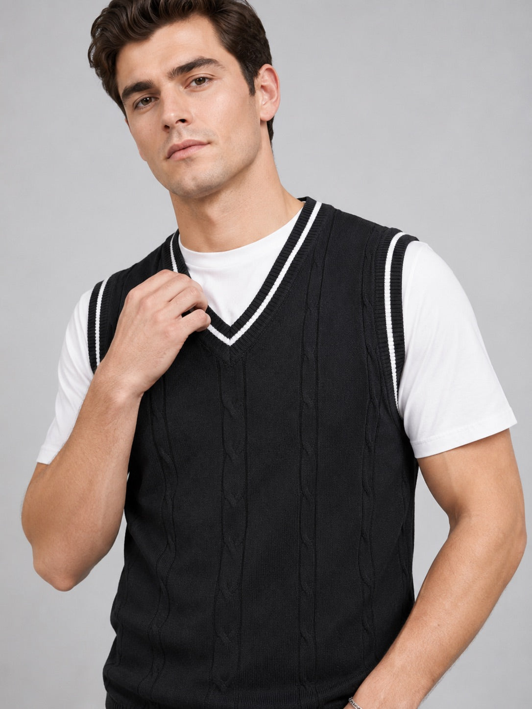 Men’s Sleeveless Jumper V-Neck Slim Fit Patchwork Knit Autumn Winter Layer for Business Casual and Everyday Wear