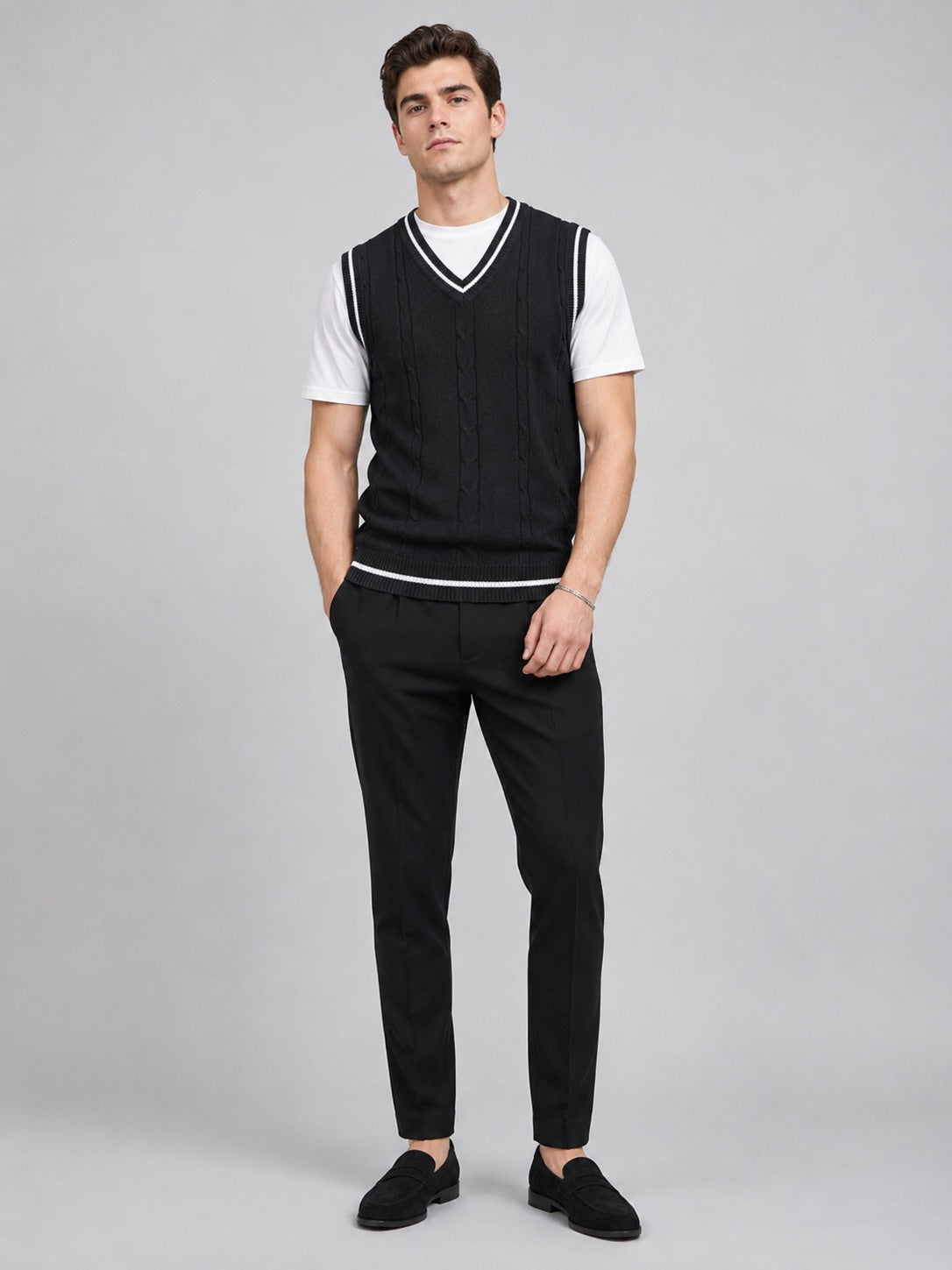 Men’s Sleeveless Jumper V-Neck Slim Fit Patchwork Knit Autumn Winter Layer for Business Casual and Everyday Wear