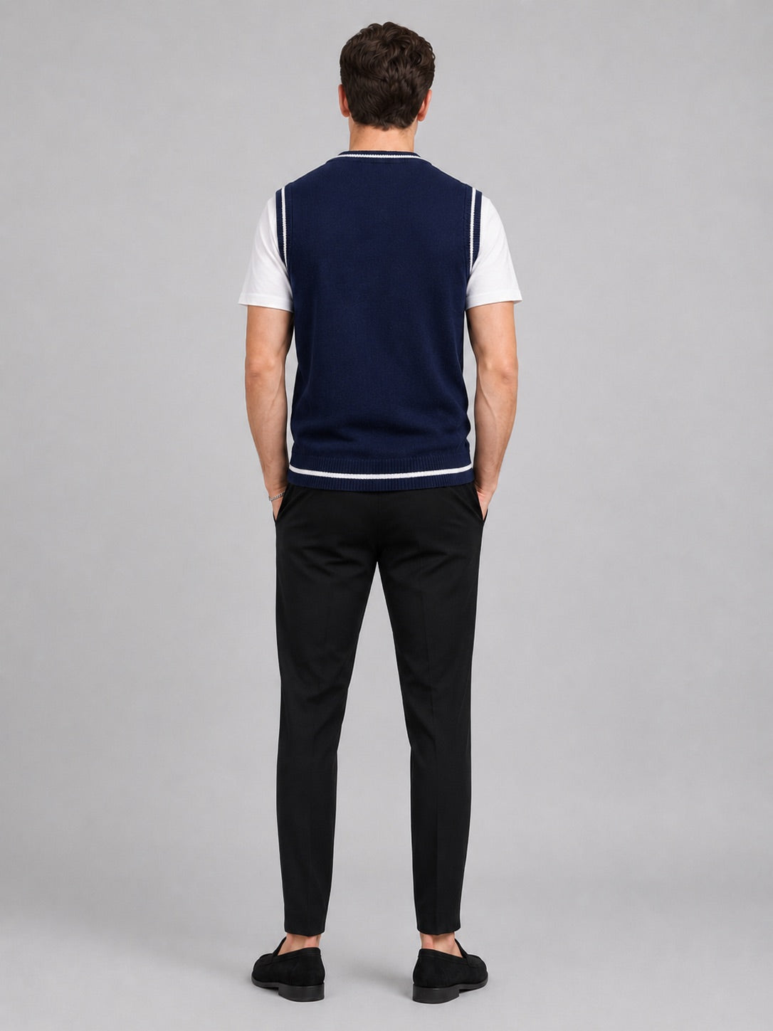 Men’s Sleeveless Jumper V-Neck Slim Fit Patchwork Knit Autumn Winter Layer for Business Casual and Everyday Wear