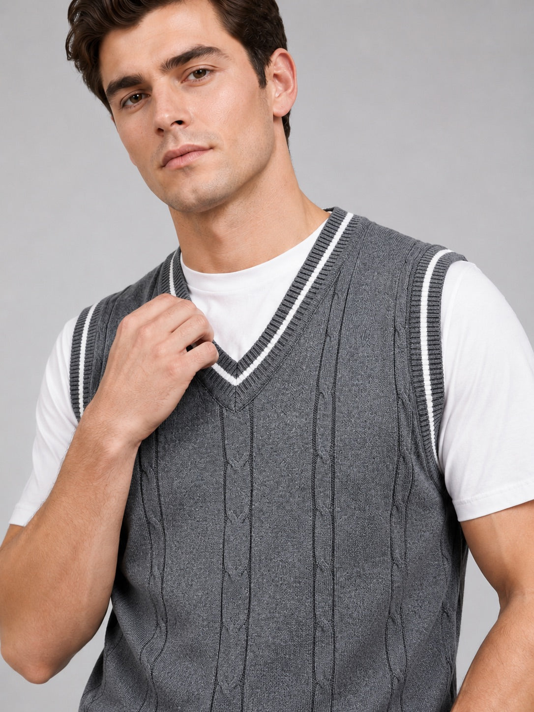 Men’s Sleeveless Jumper V-Neck Slim Fit Patchwork Knit Autumn Winter Layer for Business Casual and Everyday Wear
