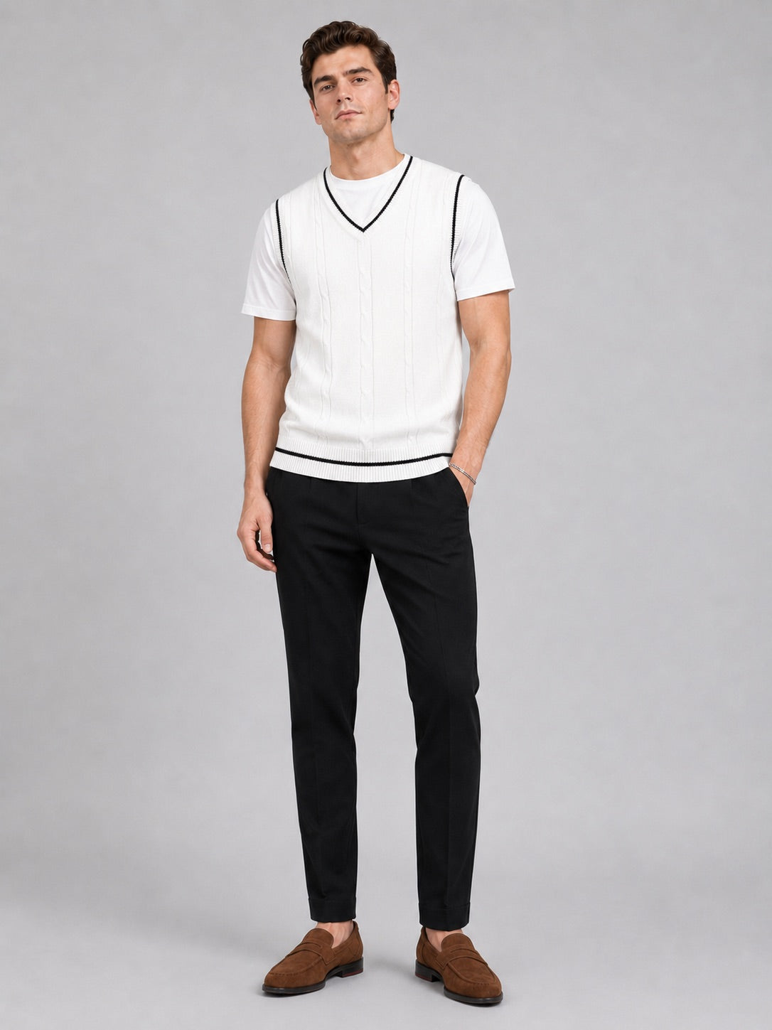 Men’s Sleeveless Jumper V-Neck Slim Fit Patchwork Knit Autumn Winter Layer for Business Casual and Everyday Wear
