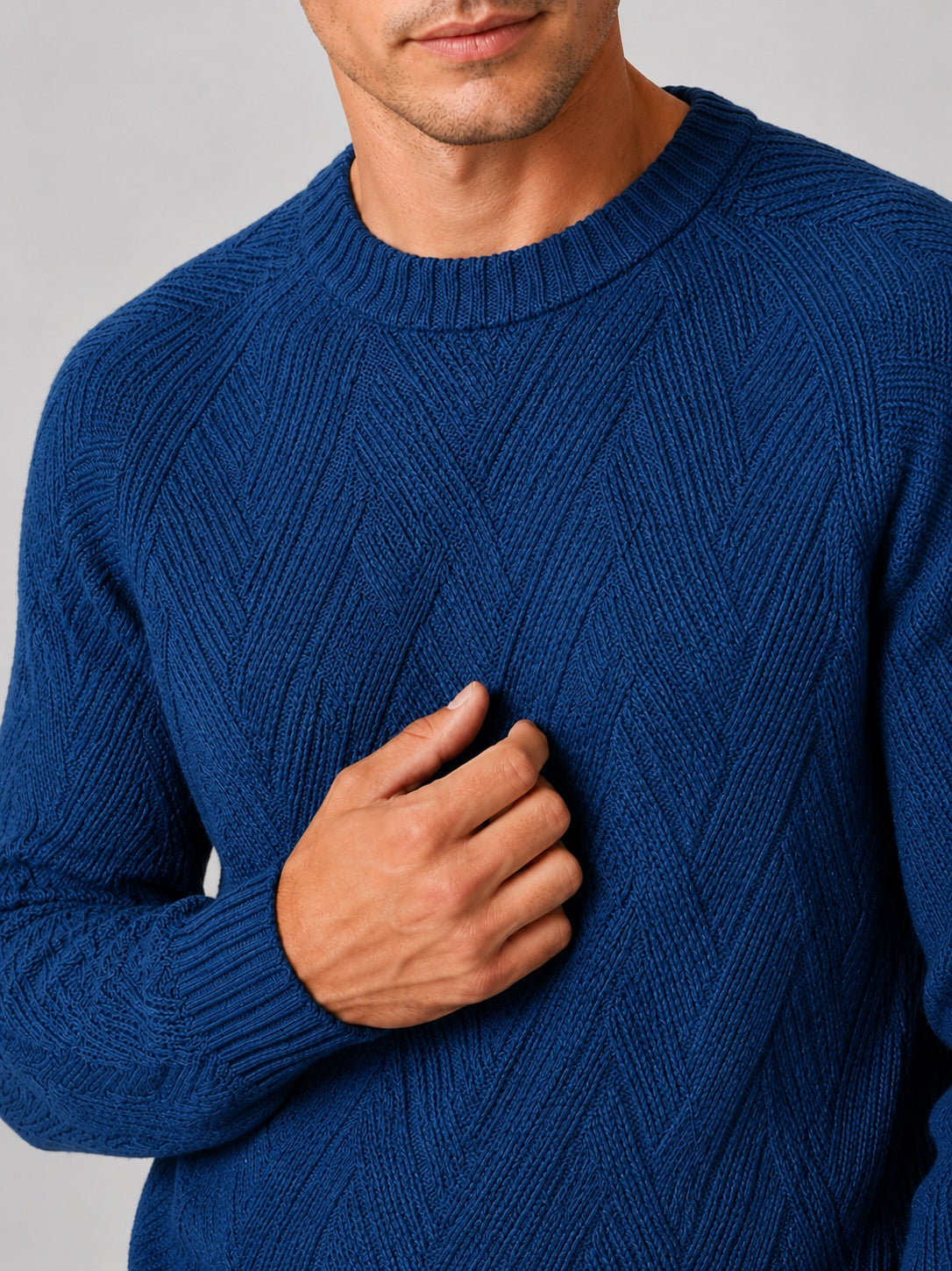 Men’s Crewneck Jumper Knit Autumn Pullover for Casual and Everyday Wear