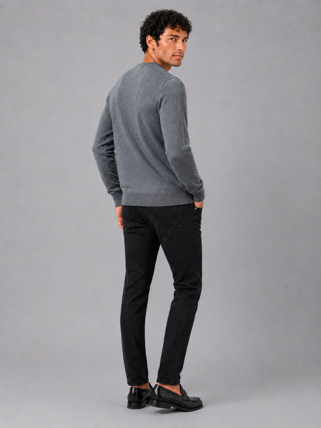 Men’s Crew Neck Knit Jumper Long Sleeve Soft Lightweight Autumn Pullover for Business Casual and Everyday Wear