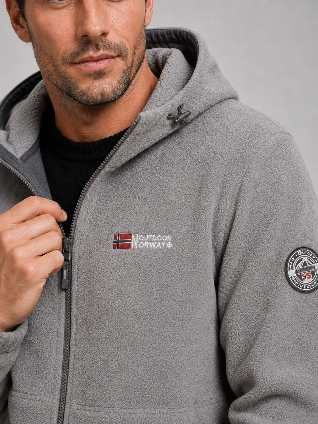 Men’s Hooded Fleece Jacket Windproof Thick Warm Winter Jacket for Hiking and Outdoor Wear