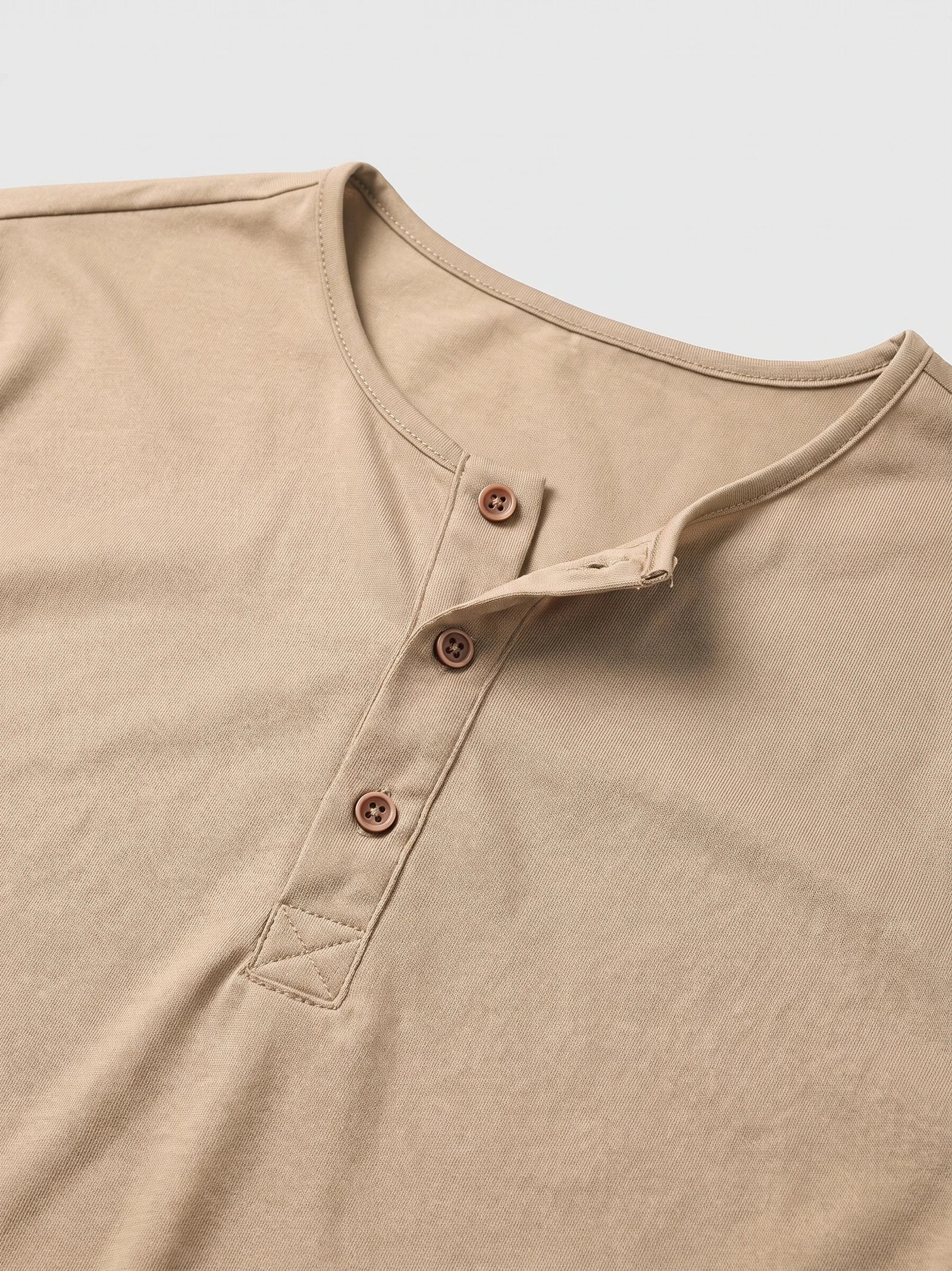 Men's Henley T-Shirt with Button Collar, Short Sleeves, Solid Colour