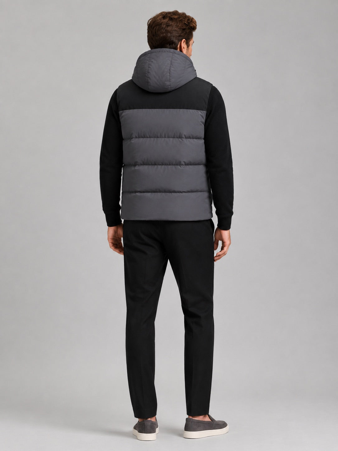 Men’s Hooded Puffer Gilet Windproof Zip-Up Thick Warm Autumn Winter Sleeveless Jacket for Casual and Outdoor Wear