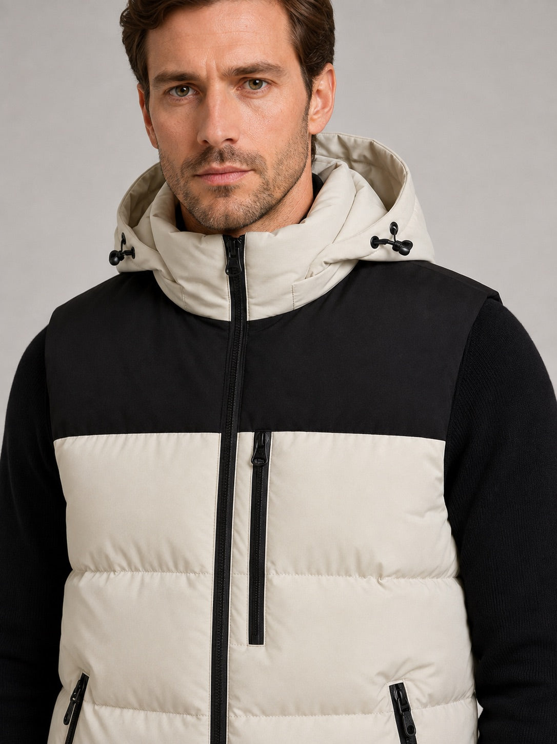 Men’s Hooded Puffer Gilet Windproof Zip-Up Thick Warm Autumn Winter Sleeveless Jacket for Casual and Outdoor Wear