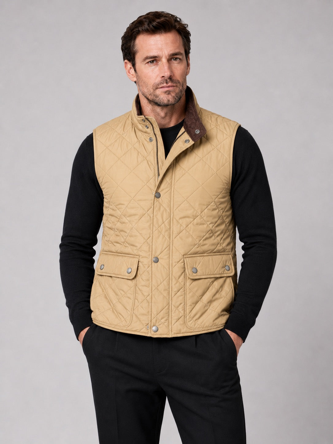 Men’s Quilted Gilet Polo Collar Multi-Pocket Padded Thick Autumn Winter Sleeveless Jacket for Casual and Outdoor Wear
