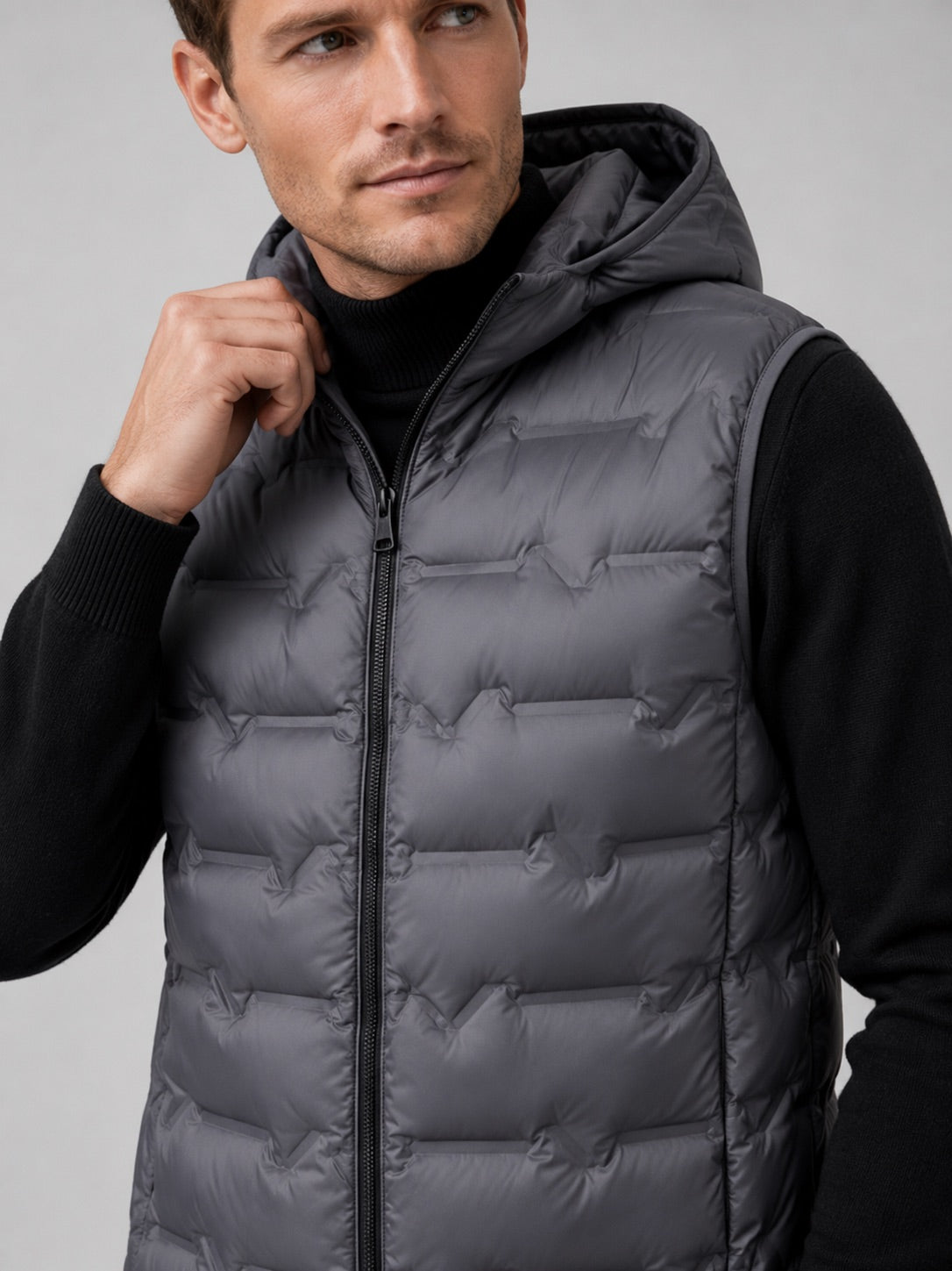 Men’s Hooded Down Gilet Ultralight Windproof Waterproof Winter Puffer Gilet for Outdoor and Everyday Wear