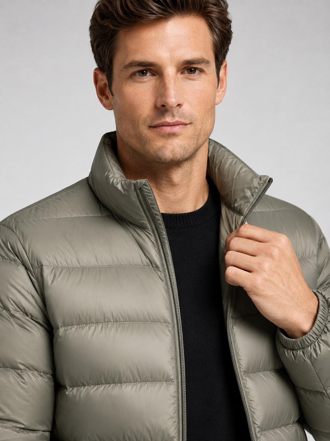 Men’s Down Jacket Stand Collar Lightweight Windproof Waterproof Autumn Winter Puffer Jacket for Casual and Everyday Wear