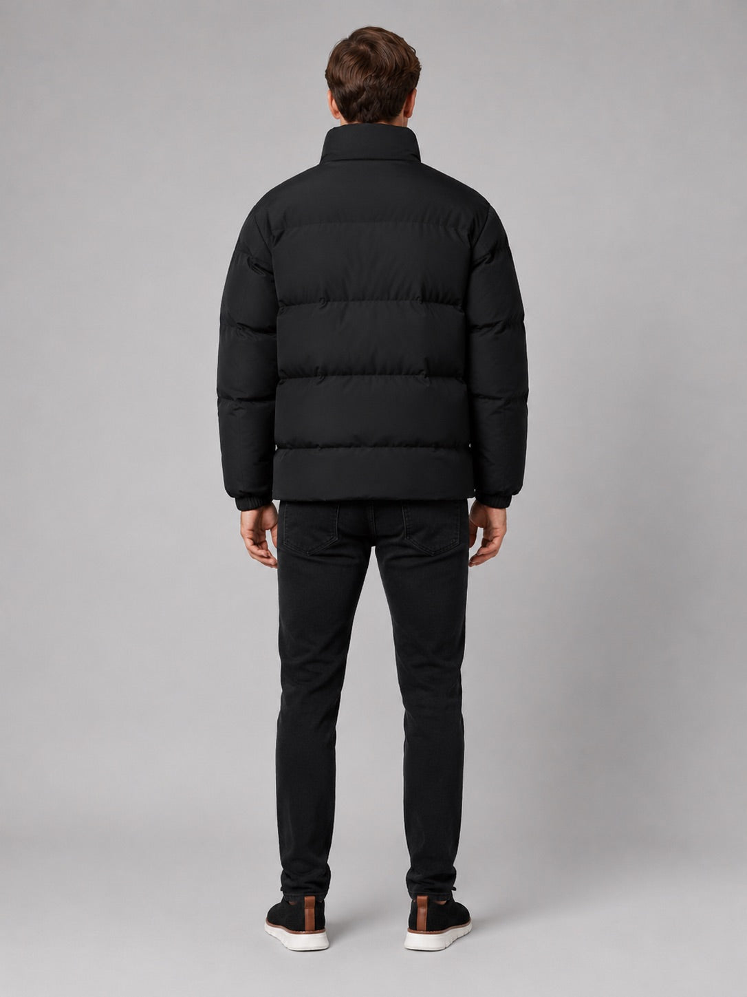 Men’s Puffer Jacket Stand Collar Thick Warm Winter Coat for Outdoor and Everyday Wear