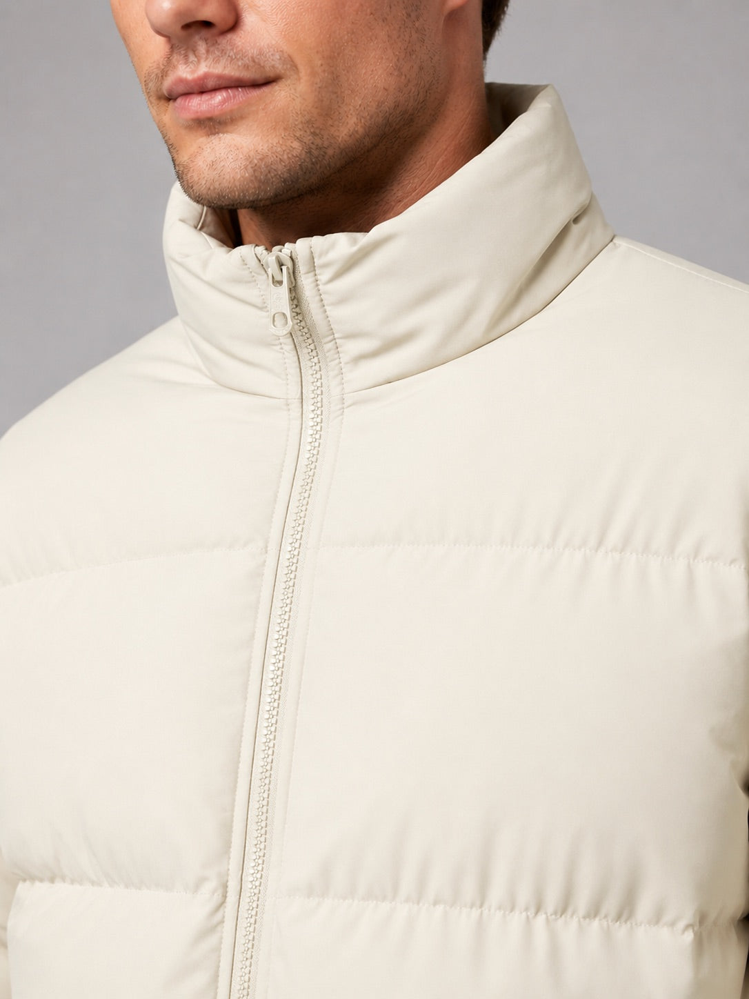 Men’s Puffer Jacket Stand Collar Thick Warm Winter Coat for Outdoor and Everyday Wear