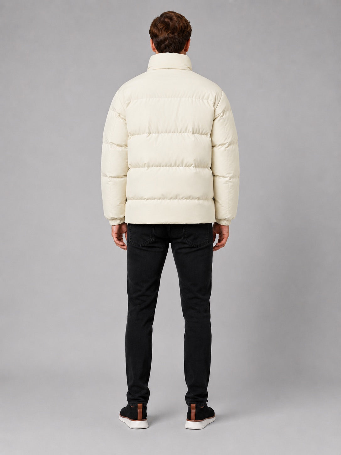 Men’s Puffer Jacket Stand Collar Thick Warm Winter Coat for Outdoor and Everyday Wear