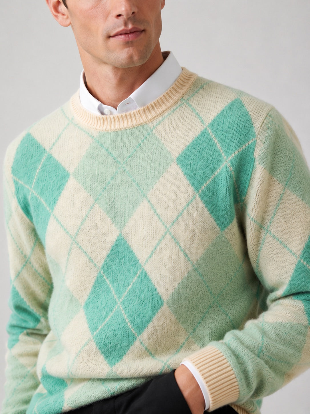 Men’s Wool Argyle Jumper Crew Neck Thick Knit  Autumn Winter Pullover for Business Casual and Everyday Wear