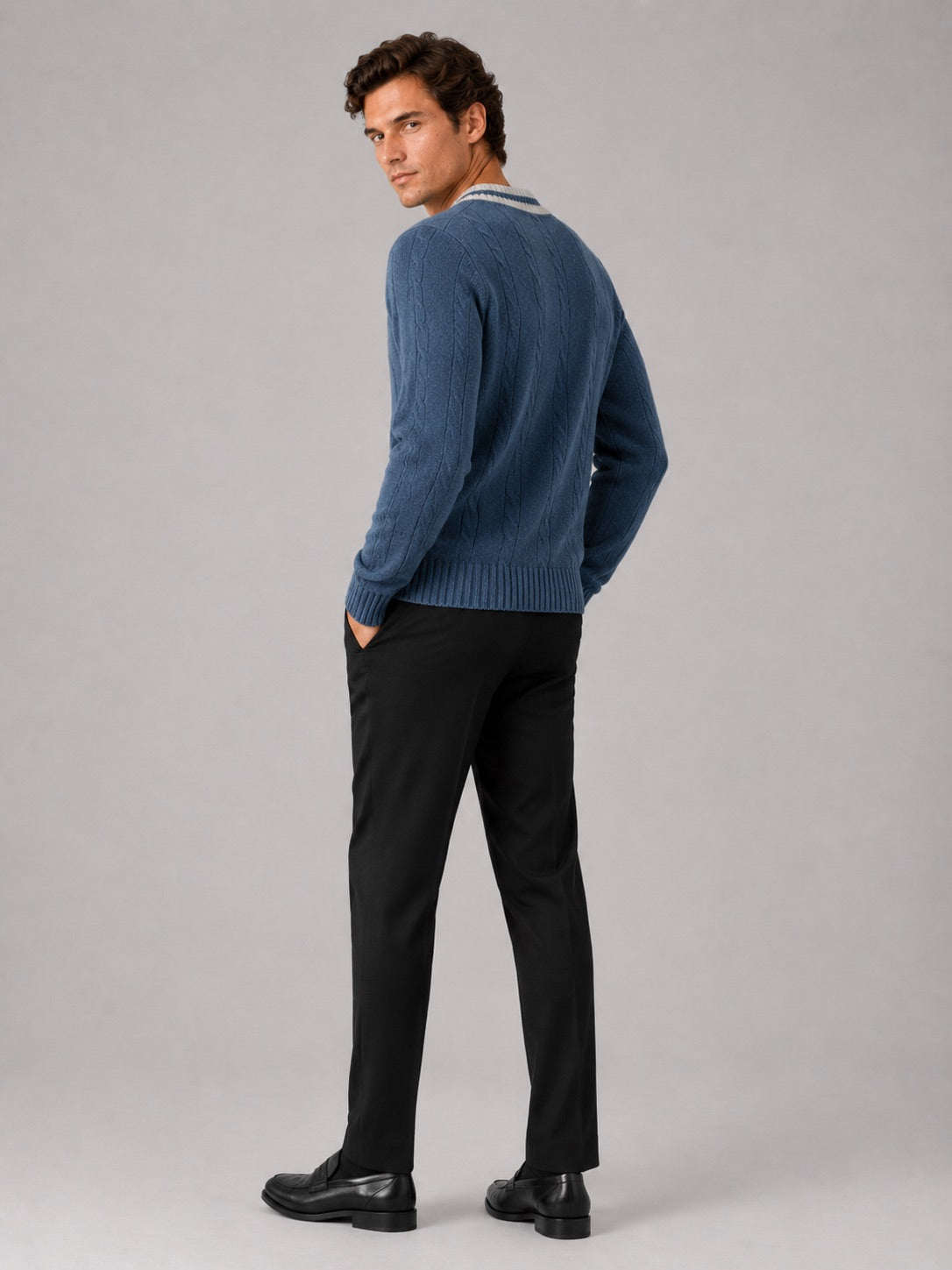 Men’s V-Neck Knit Jumper Breathable Warm Long Sleeve Autumn Winter Pullover for Outdoor Casual and Everyday Wear