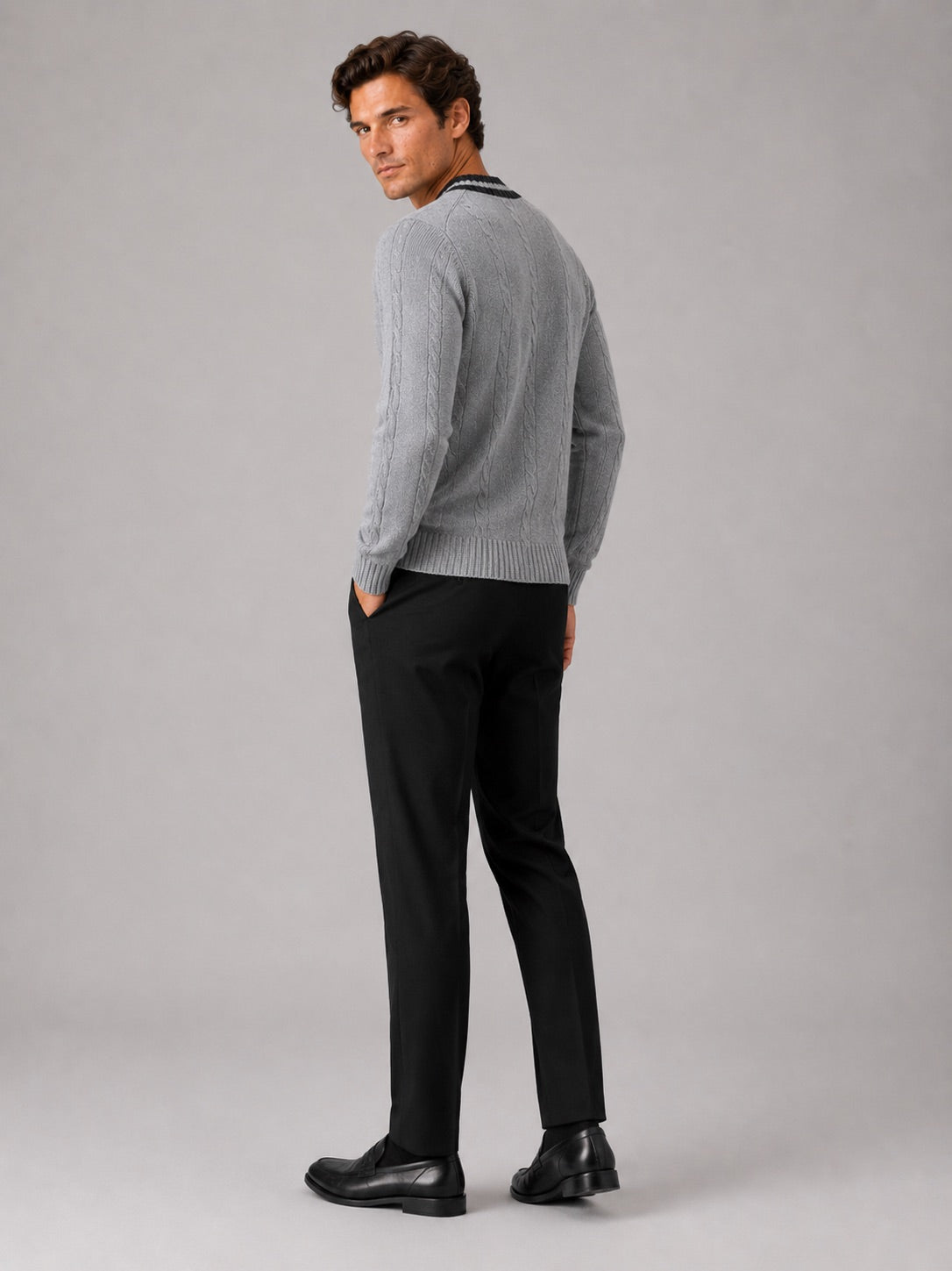 Men’s V-Neck Knit Jumper Breathable Warm Long Sleeve Autumn Winter Pullover for Outdoor Casual and Everyday Wear