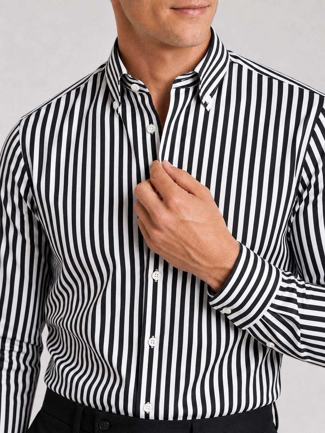 Men’s Striped Button-Down Long Sleeve Shirt Slim Fit Autumn Business Casual Dress Shirt for Office and Everyday Wear