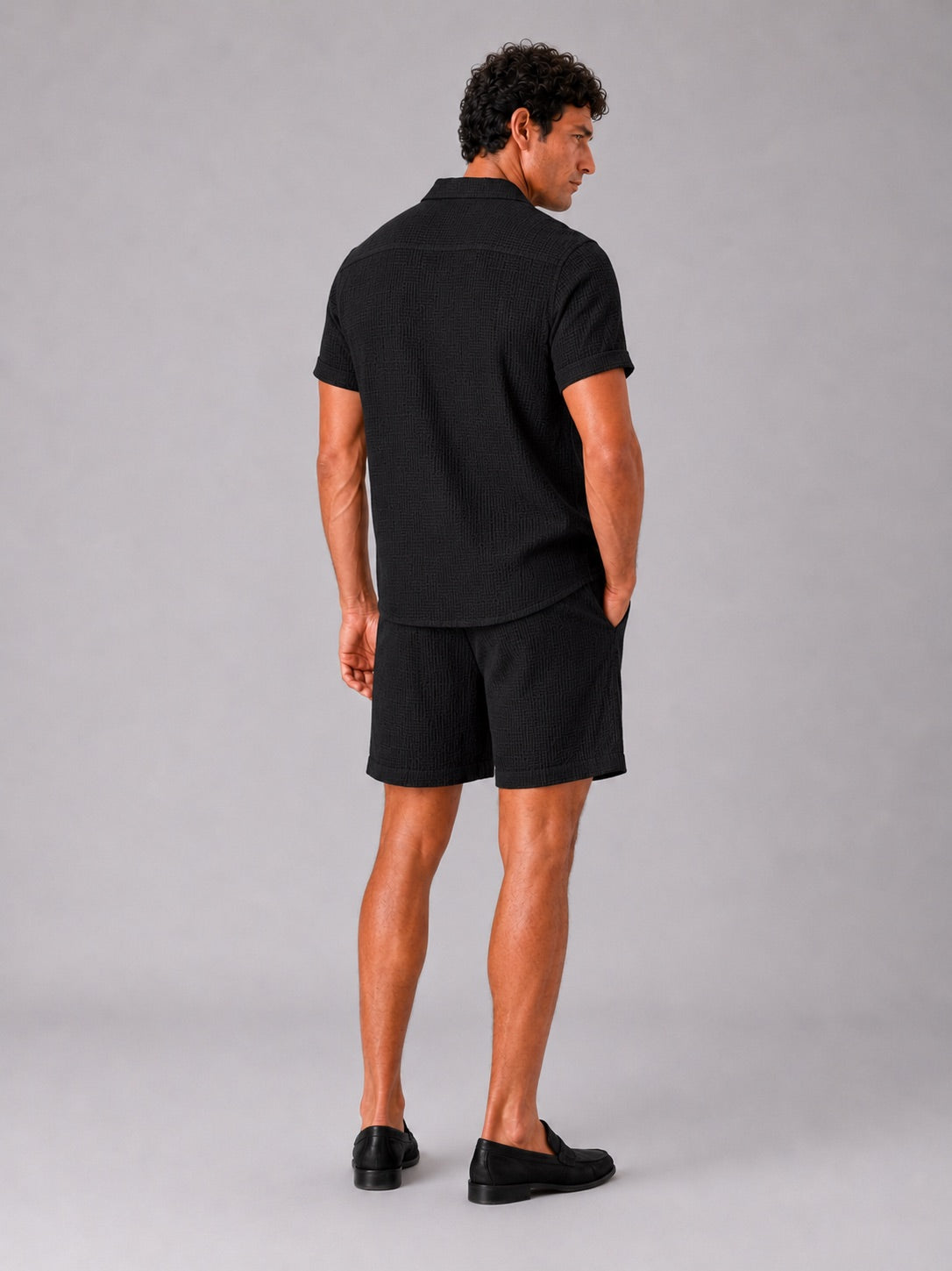 Men’s Jacquard Cotton Two-Piece Set Lightweight Breathable Summer Outfit for Vacation and Casual Wear