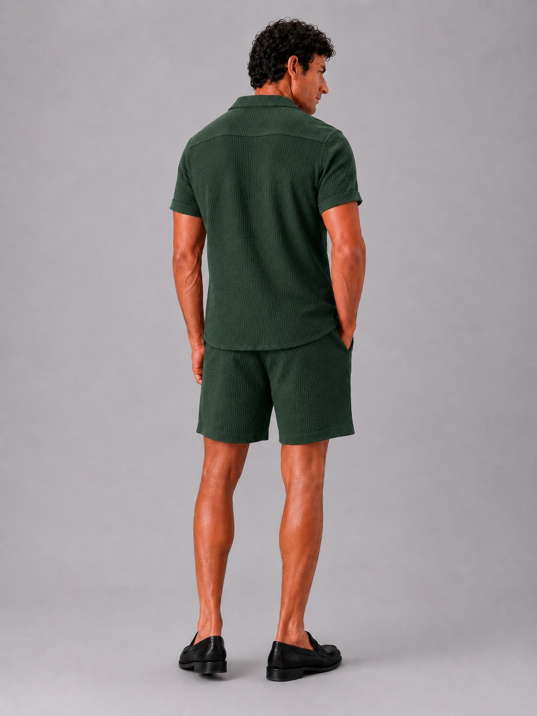 Men’s Jacquard Cotton Two-Piece Set Lightweight Breathable Summer Outfit for Vacation and Casual Wear