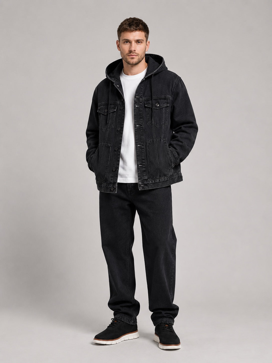 Men’s Hooded Denim Jacket Windproof Large Pocket Autumn Jacket for Streetwear and Everyday Wear