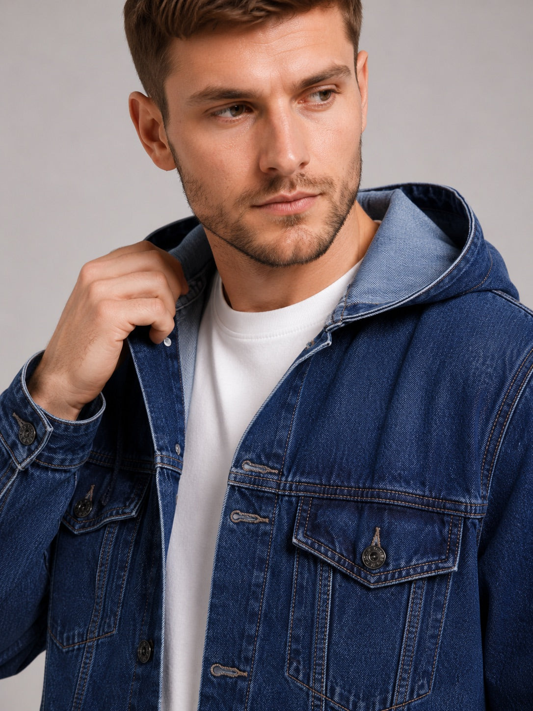 Men’s Hooded Denim Jacket Windproof Large Pocket Autumn Jacket for Streetwear and Everyday Wear