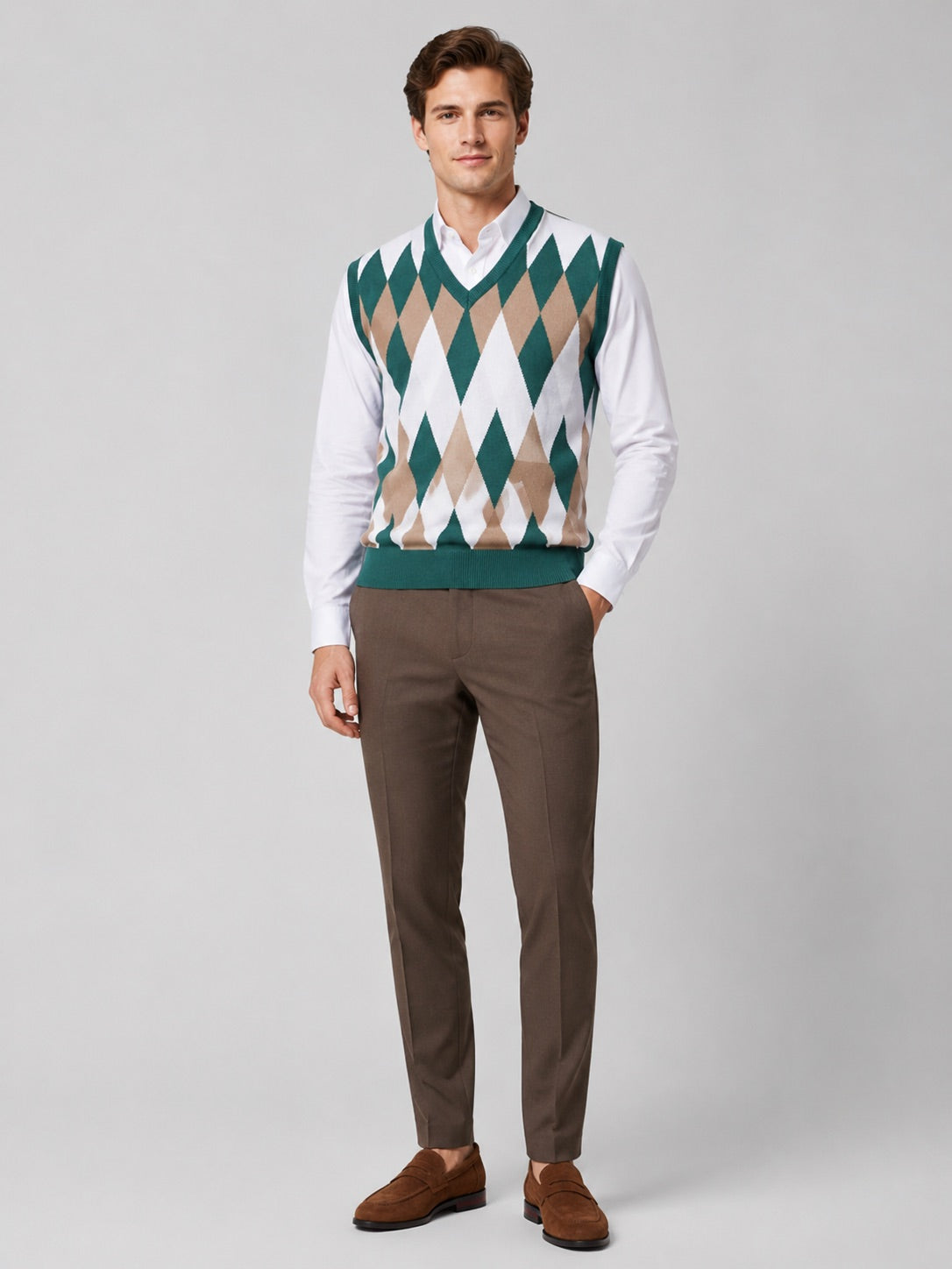 Men’s Argyle Sleeveless Jumper V-Neck Slim Fit Lightweight Knit Autumn Winter Layer for Business Casual and Everyday Wear