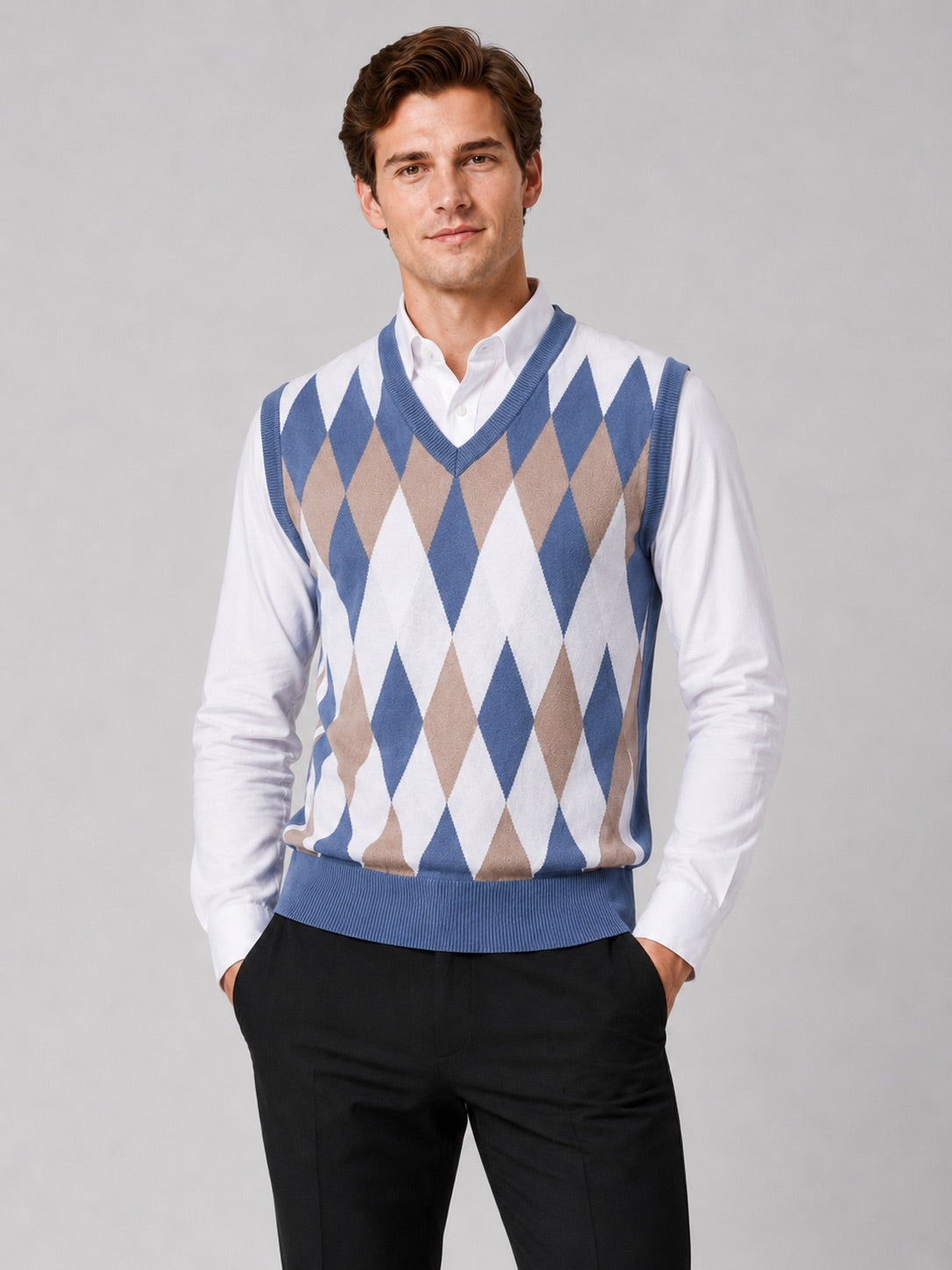 Men’s Argyle Sleeveless Jumper V-Neck Slim Fit Lightweight Knit Autumn Winter Layer for Business Casual and Everyday Wear