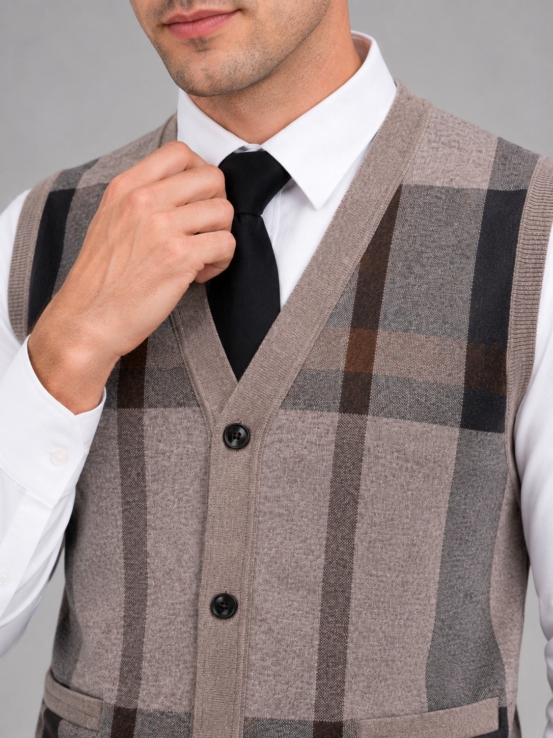Men’s Fleece Sleeveless Jumper V-Neck Button Front Knit Autumn Winter Layer for Business Casual and Everyday Wear