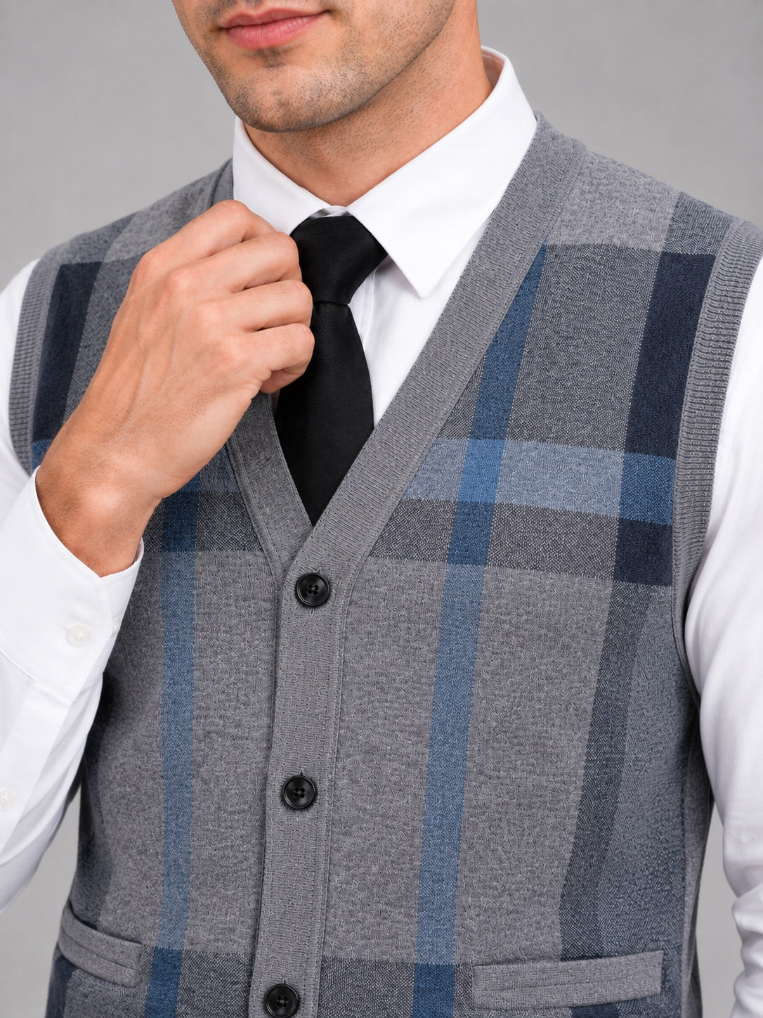 Men’s Fleece Sleeveless Jumper V-Neck Button Front Knit Autumn Winter Layer for Business Casual and Everyday Wear