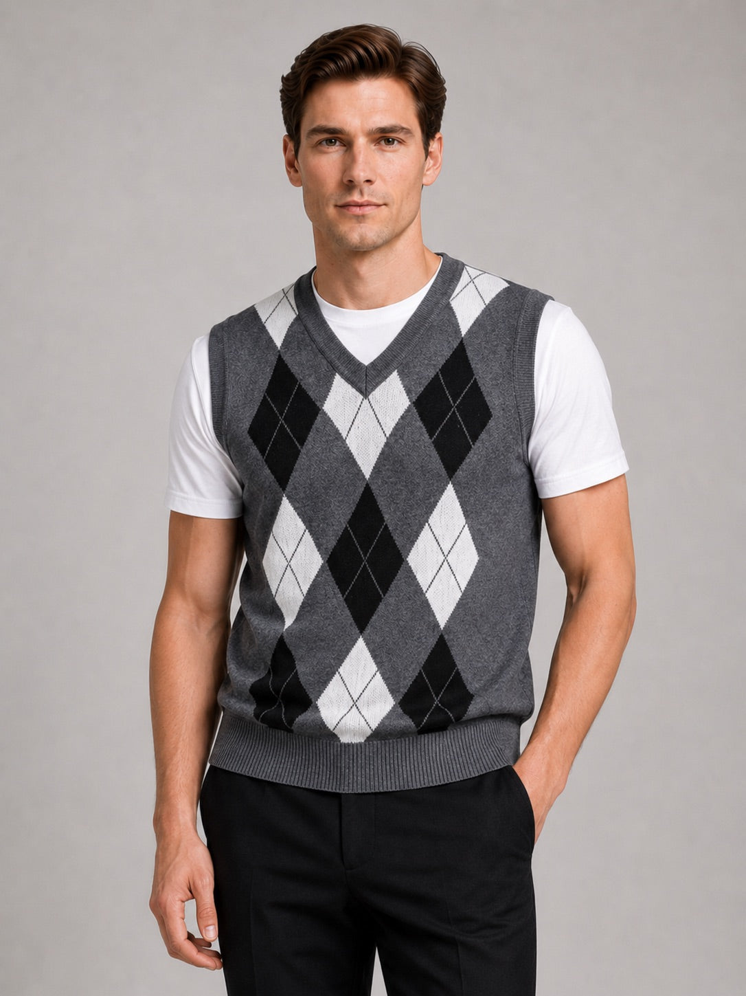 Men’s Argyle Sleeveless Jumper V-Neck Slim Fit Knit Autumn Winter Layer for Business Casual and Everyday Wear