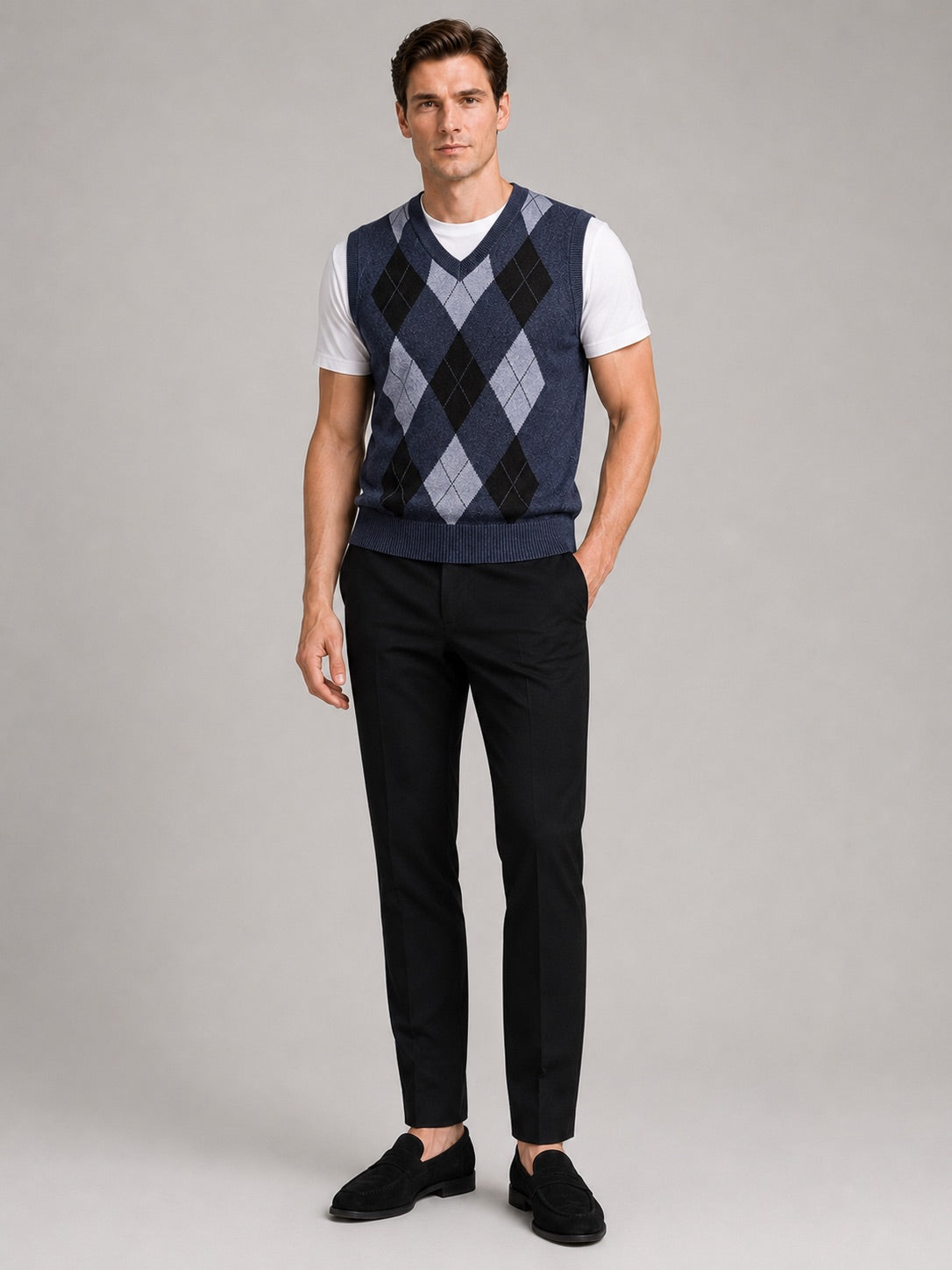 Men’s Argyle Sleeveless Jumper V-Neck Slim Fit Knit Autumn Winter Layer for Business Casual and Everyday Wear