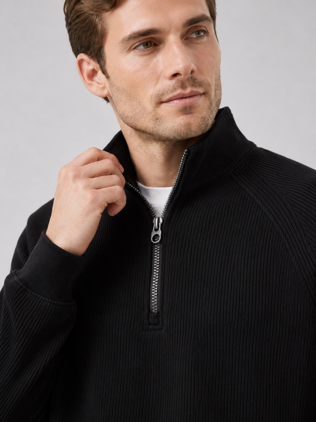 Men’s Quarter Zip Jumper Loose Fit Stand Collar Autumn Pullover for Casual and Everyday Wear