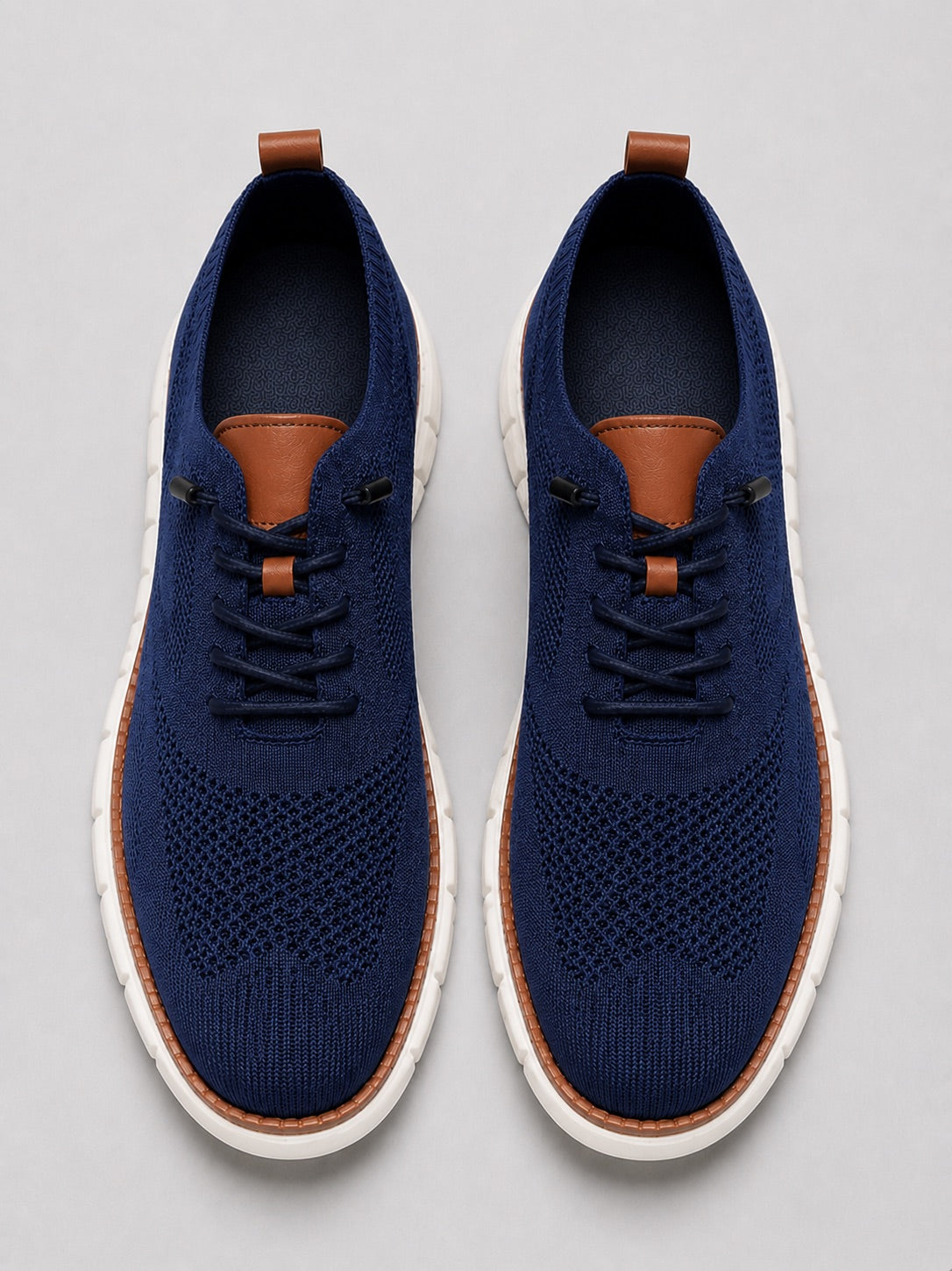 Men’s Mesh Trainers Lightweight Breathable Lace-Up Casual Shoes for Summer Travel and Everyday Wear