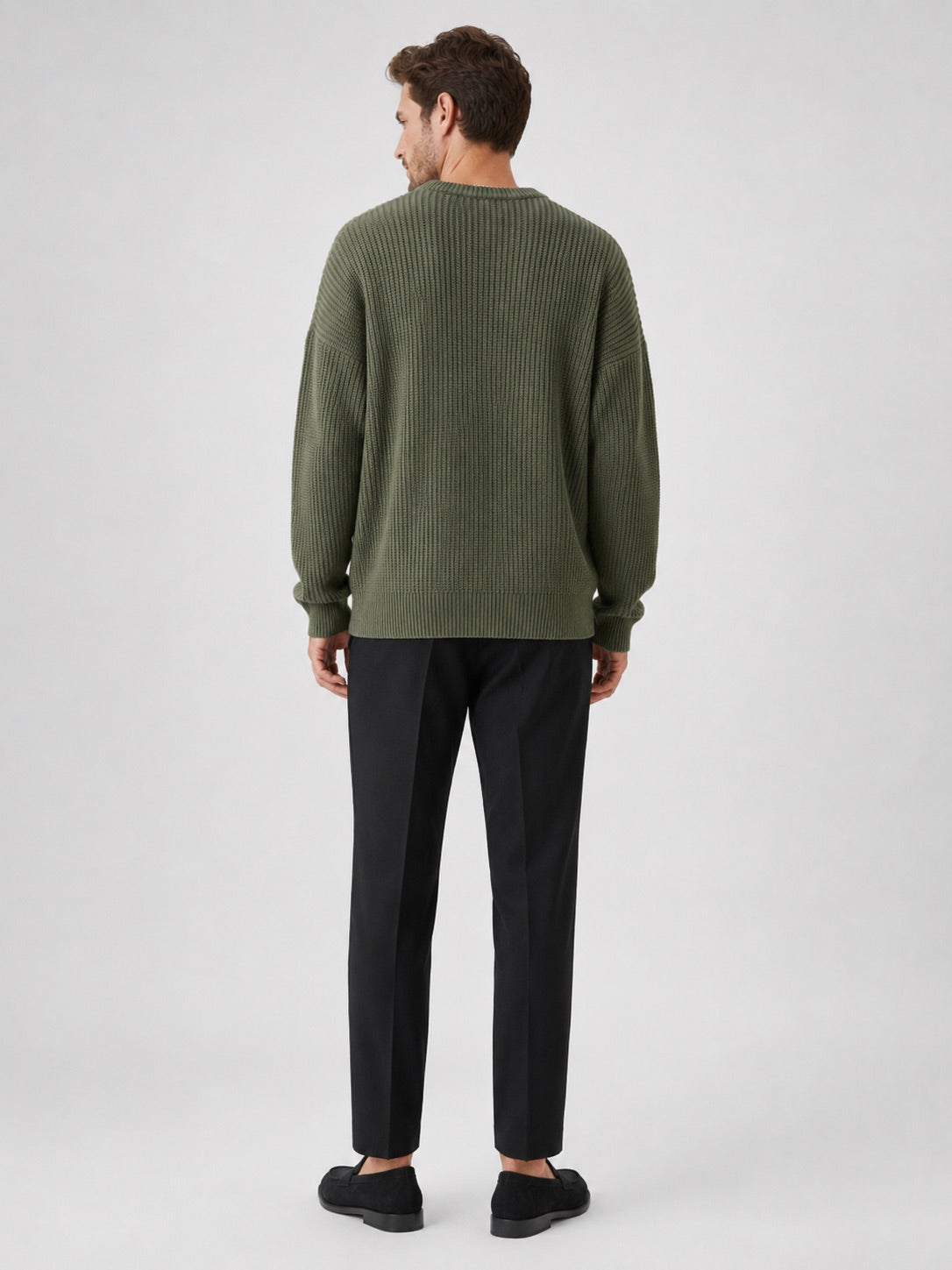 Men’s Crewneck Jumper Loose Fit Solid Colour Autumn Pullover for Business Casual and Everyday Wear