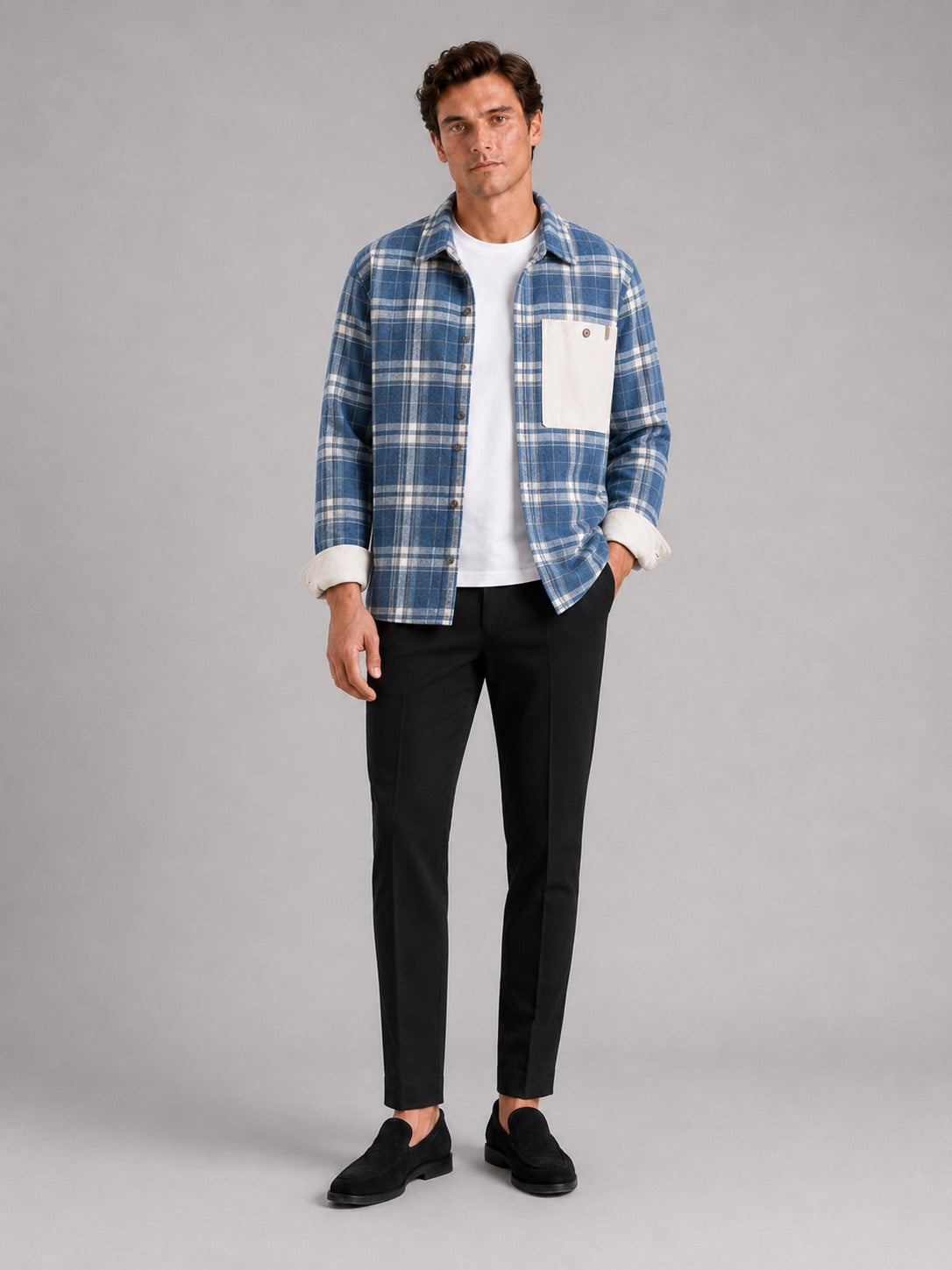 Men’s Check Flannel Shirt Jacket Long Sleeve Loose Fit Autumn Spring Shacket with Chest Pockets for Casual and Outdoor Wear