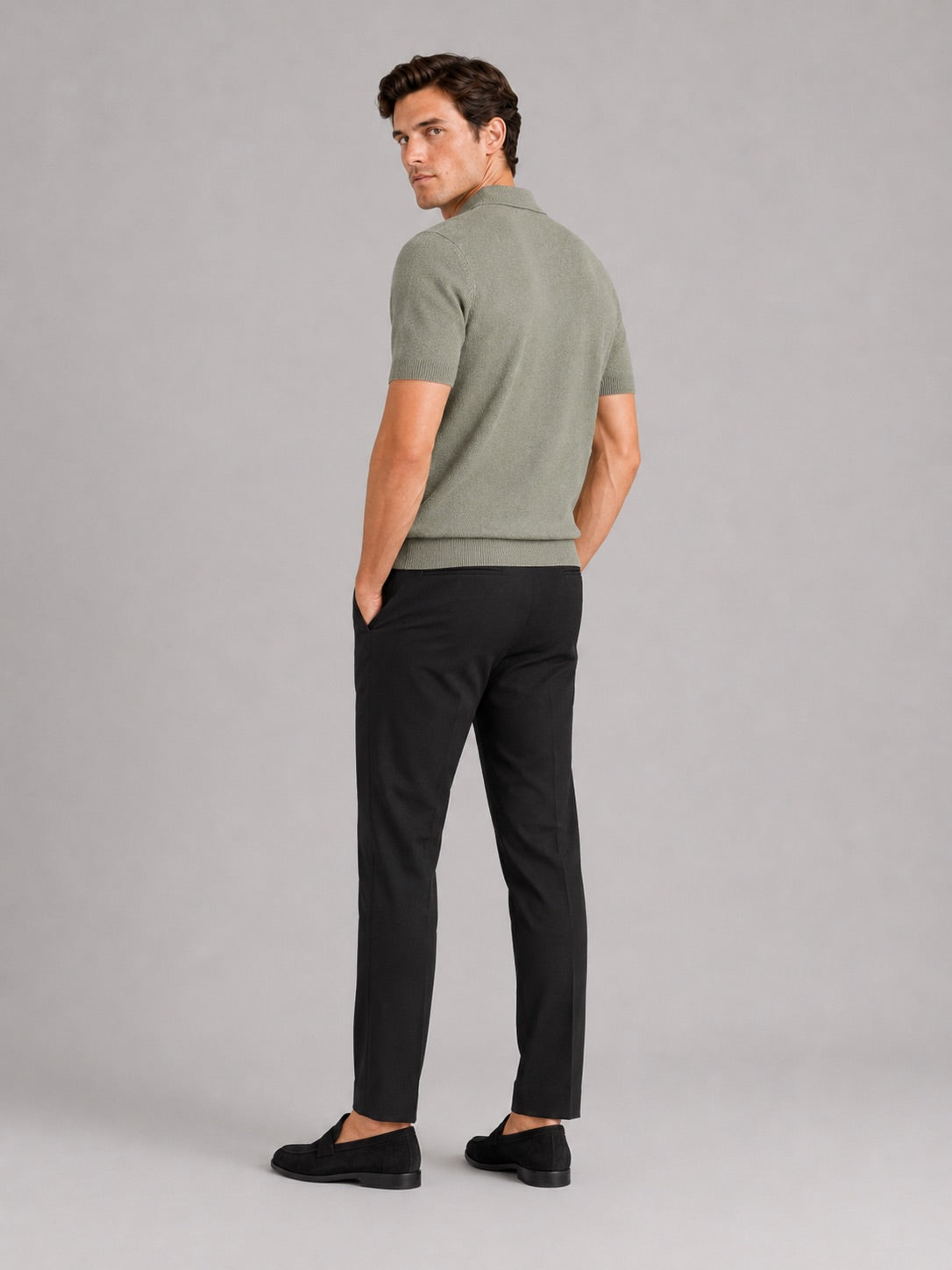 Men’s Knit Polo T-Shirt Solid Colour Short Sleeve Lightweight Summer Top for Business Casual and Vacation Wear