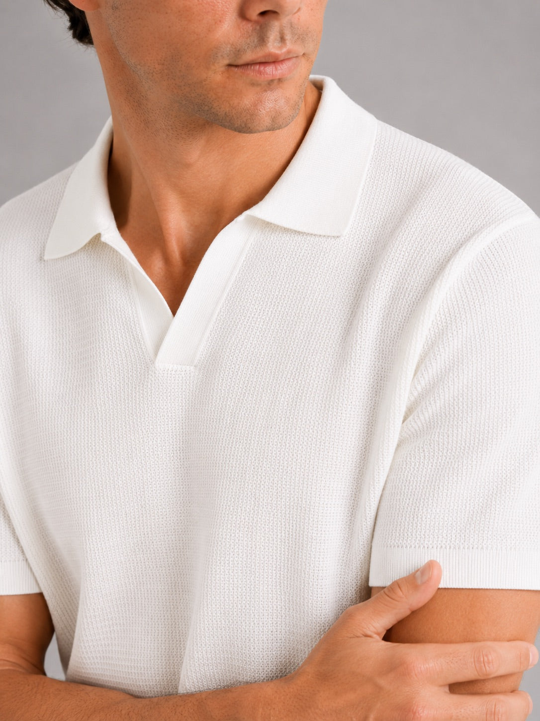Men’s Knit Polo T-Shirt Solid Colour Short Sleeve Lightweight Summer Top for Business Casual and Vacation Wear