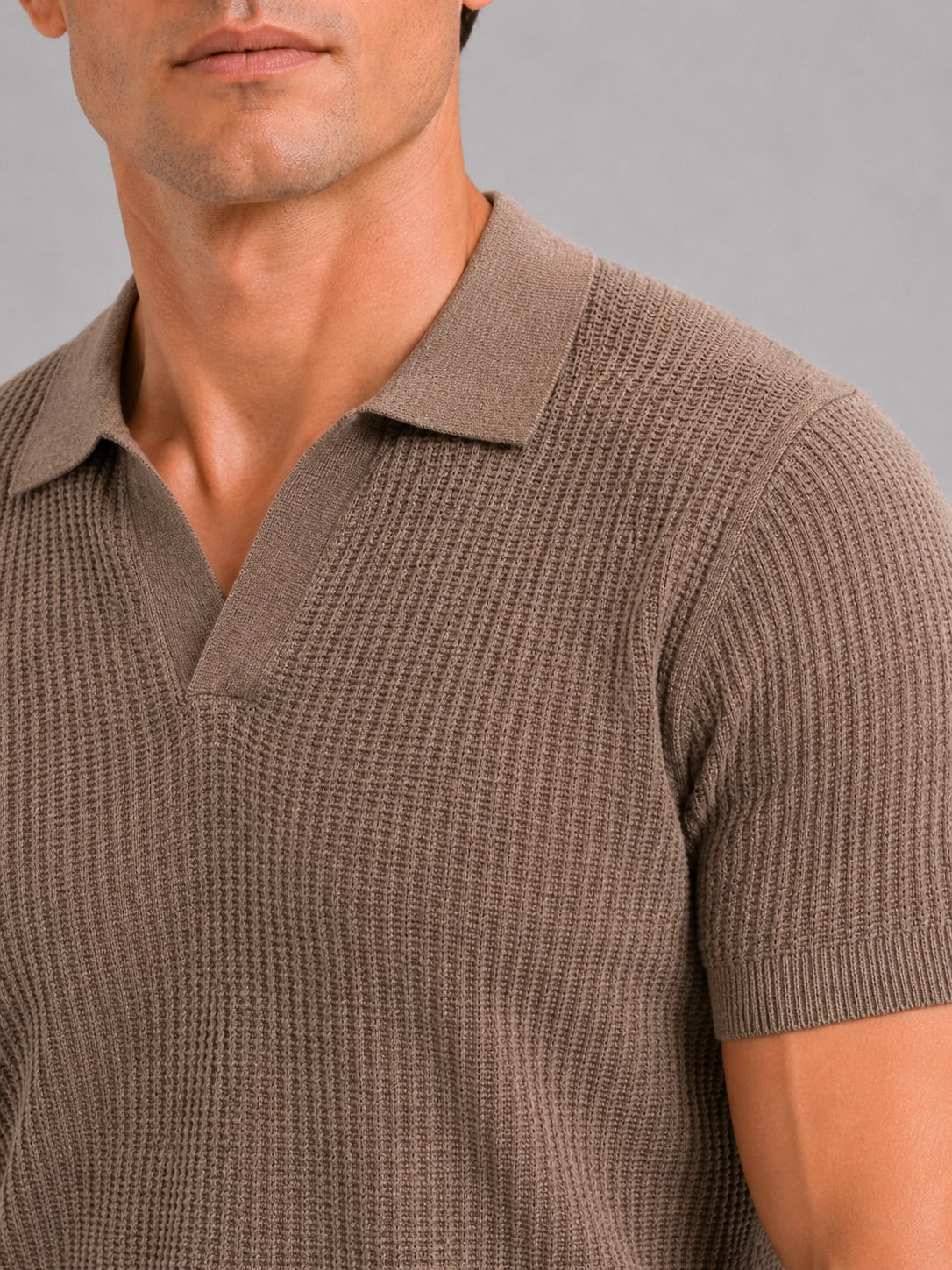 Men’s Knit Polo Shirt Slim Fit Wrinkle Resistant Breathable Short Sleeve Summer Polo for Business Casual and Vacation Wear