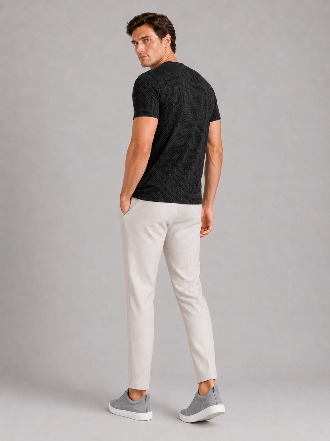 Men’s Mesh Crew Neck T-Shirt Breathable Lightweight Stretch Summer Top for Casual and Everyday Wear