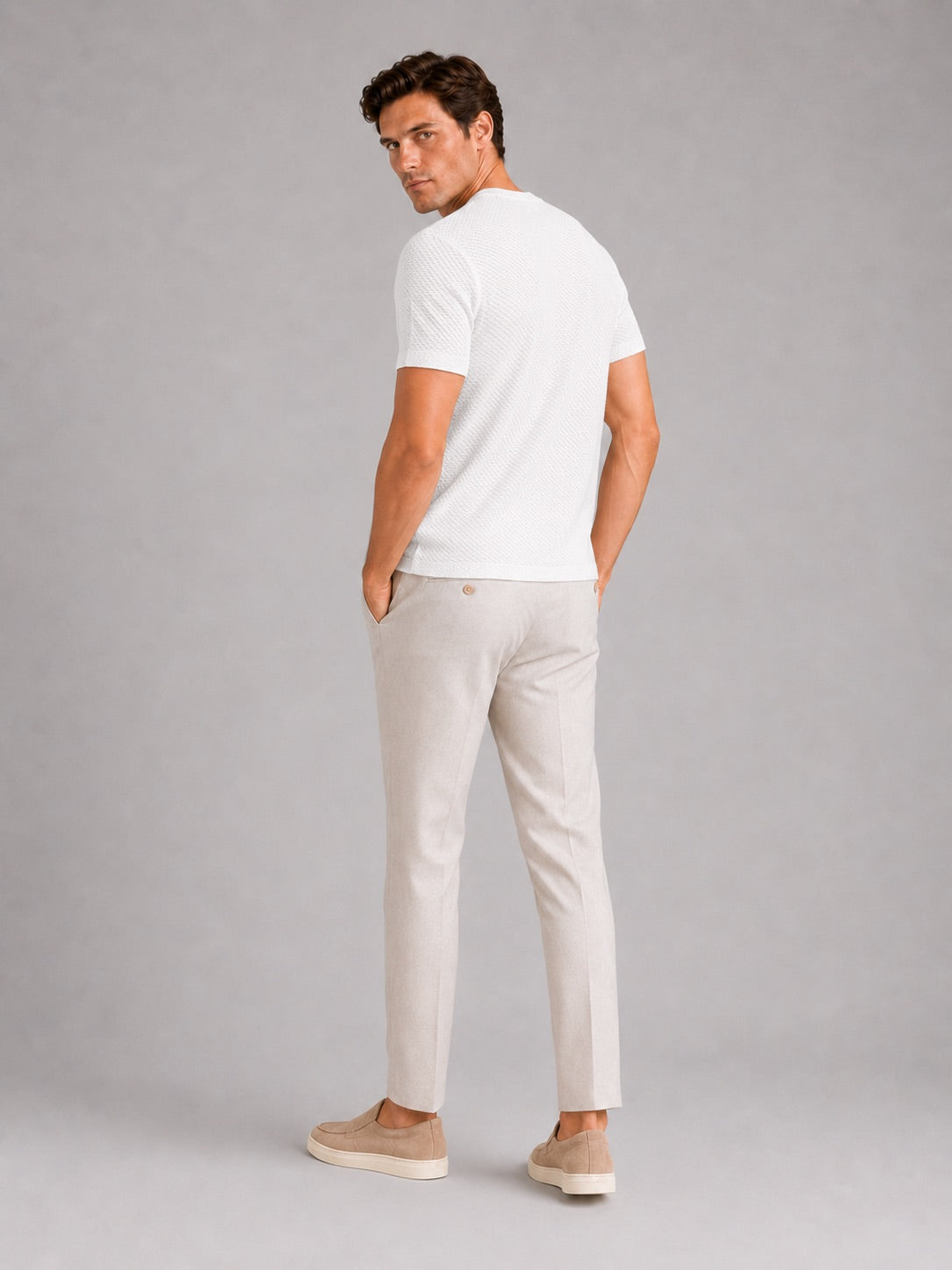 Men’s Mesh Crew Neck T-Shirt Breathable Lightweight Stretch Summer Top for Casual and Everyday Wear