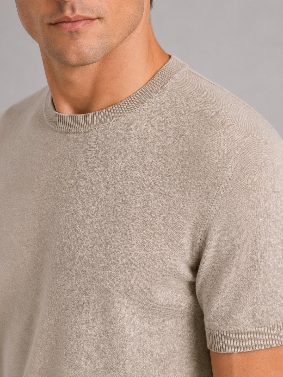 Men’s Merino Wool Knit Crew Neck T-Shirt Short Sleeve Lightweight Summer Top for Business Casual and Everyday Wear