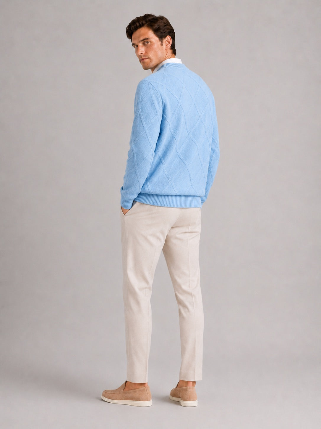 Men’s Cable Knit Jumper Crew Neck Loose Fit Warm Autumn Winter Pullover for Casual and Everyday Wear