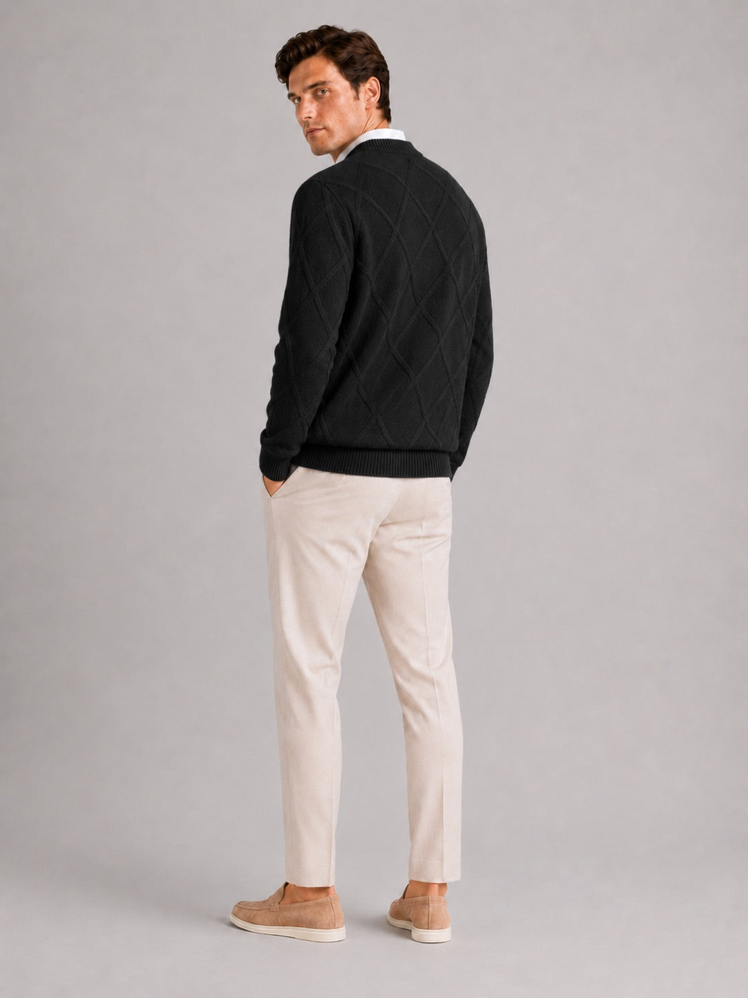 Men’s Cable Knit Jumper Crew Neck Loose Fit Warm Autumn Winter Pullover for Casual and Everyday Wear