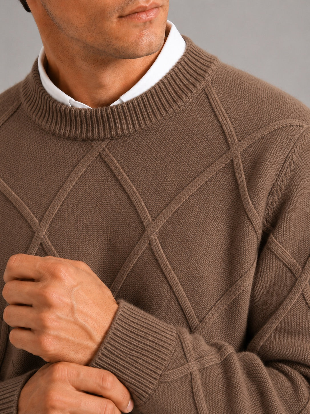 Men’s Cable Knit Jumper Crew Neck Loose Fit Warm Autumn Winter Pullover for Casual and Everyday Wear