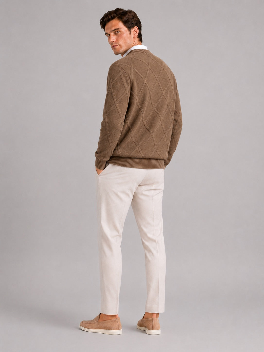 Men’s Cable Knit Jumper Crew Neck Loose Fit Warm Autumn Winter Pullover for Casual and Everyday Wear